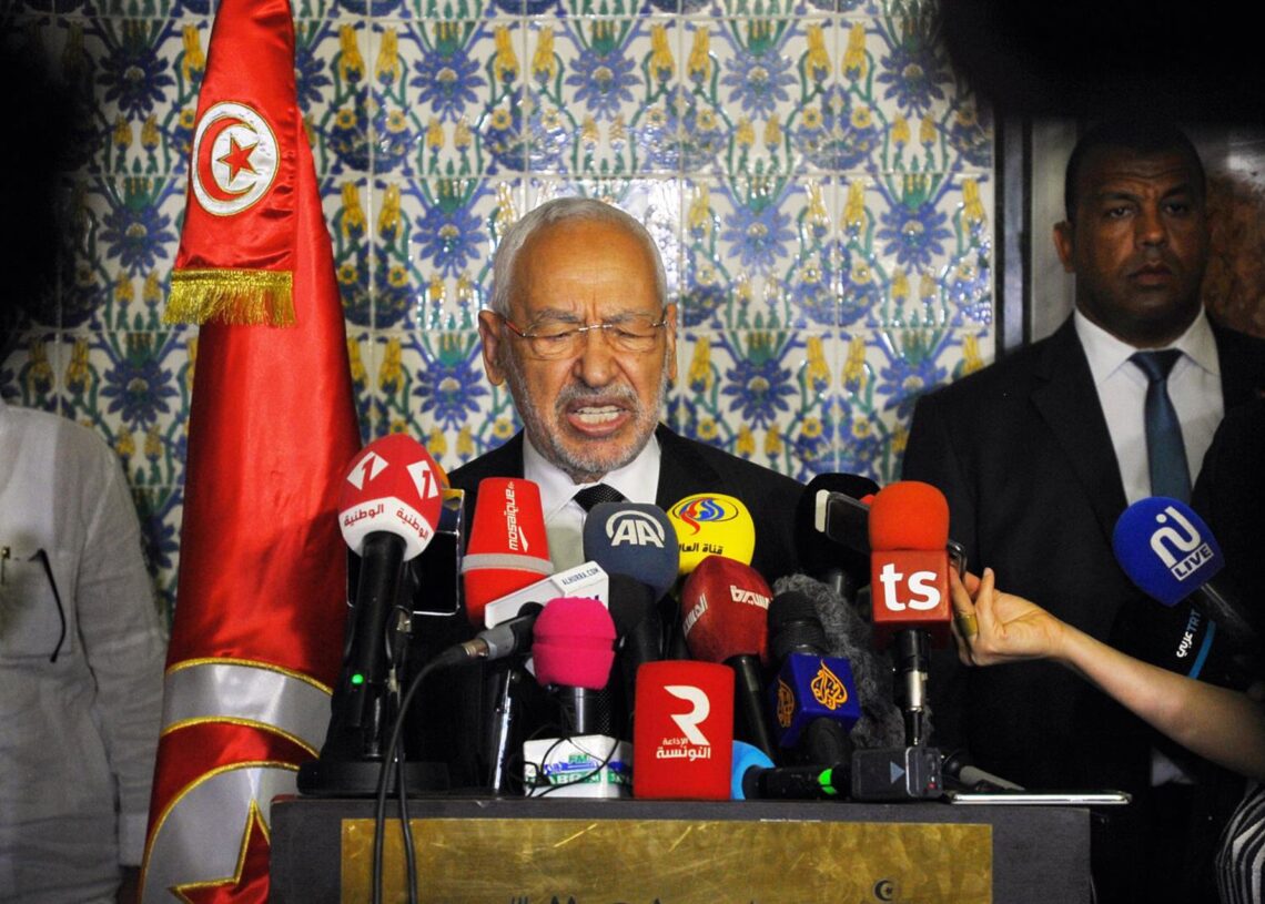 Archivo - El líder del partido islamista Ennahda, Rachid Ghanuchi, durante una rueda de prensa en la capital de TúnezChokri Mahjoub/ZUMA Wire/dpa - Archivo