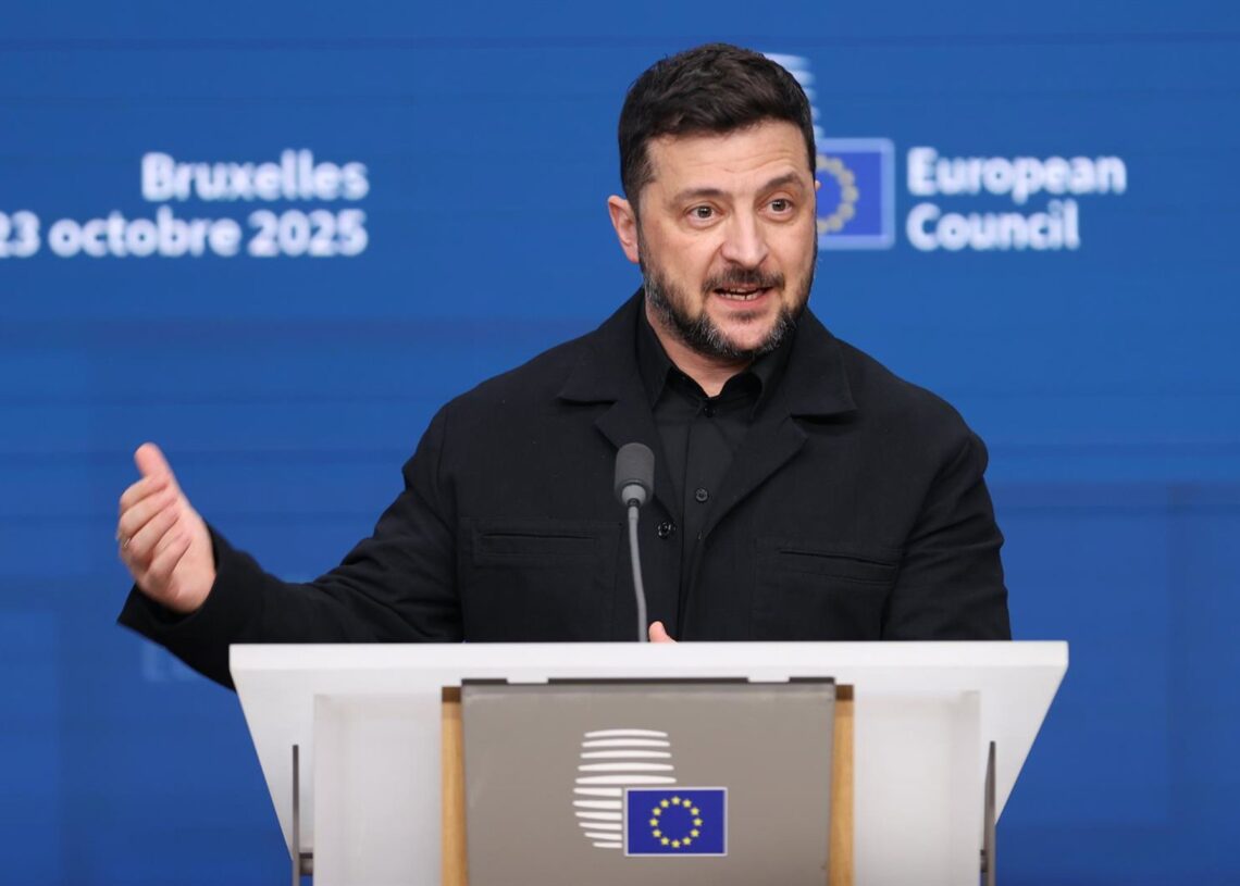El presidente ucraniano, Volodimir Zelenski, en una rueda de prensa en Bruselas el pasado mes de octubre.Francois Lenoir/EU Council/dpa