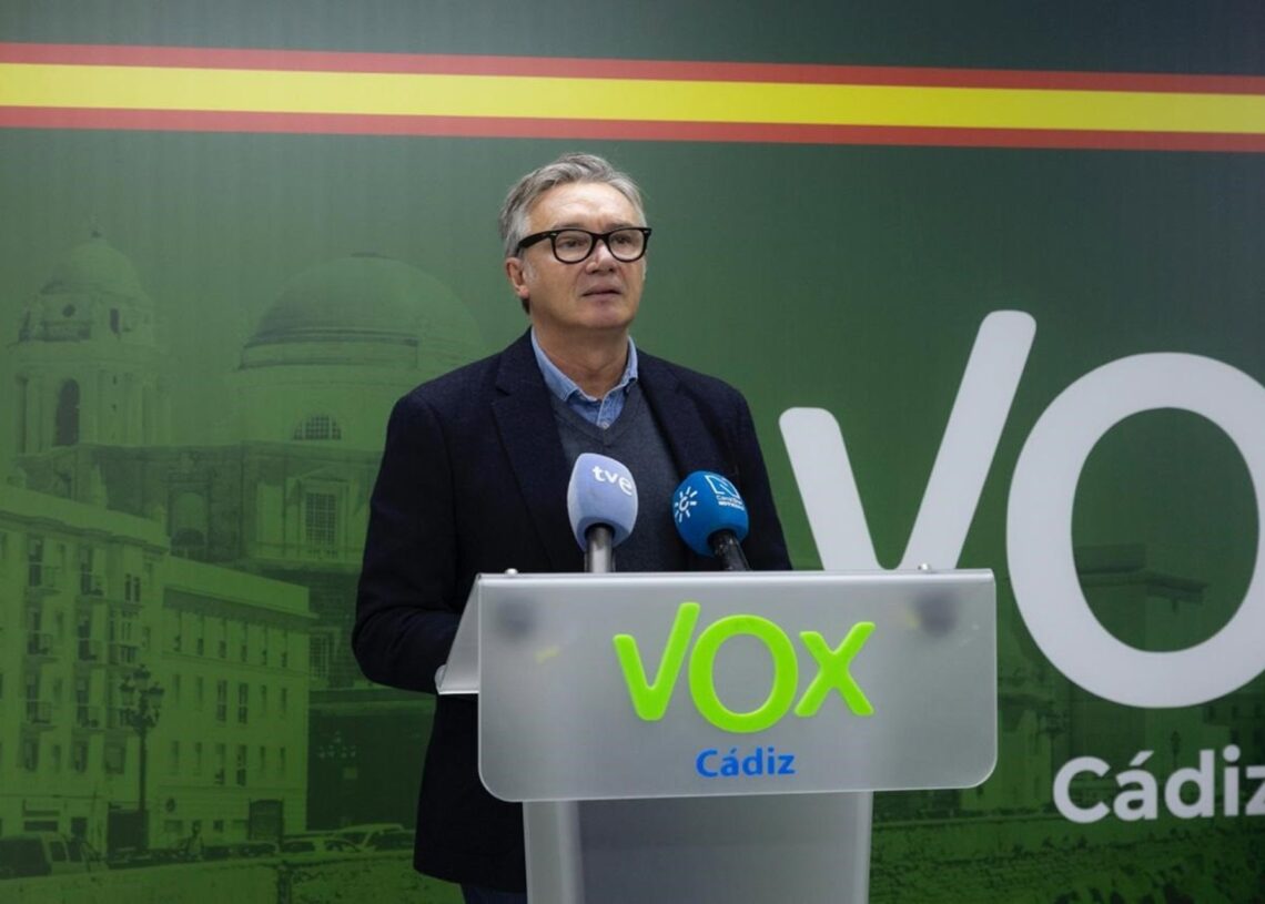 Manuel Gavira, portavoz de Vox en Andalucía, en rueda de prensa en Cádiz.VOX