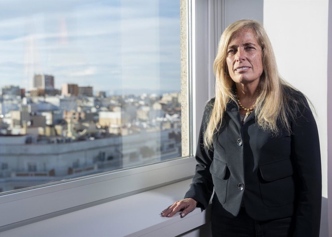 La consejera de Economía de la Comunidad de Madrid, Rocío Albert, posa para Europa Press, a 12 de noviembre de 2025, en Madrid (España). A. Pérez Meca - Europa Press