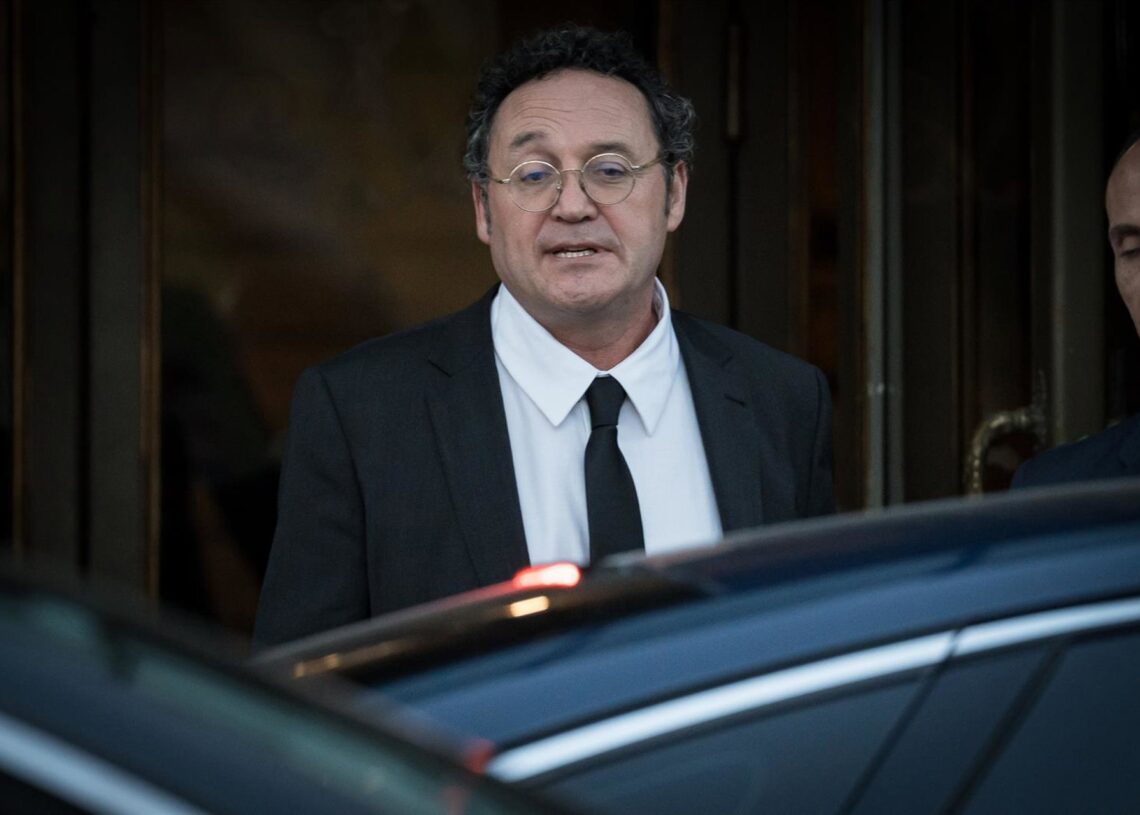 El fiscal general del Estado, Álvaro García Ortiz, a su salida del Tribunal Supremo, a 12 de noviembre de 2025, en Madrid (España). García Ortiz está acusado de un presunto delito de revelación de secretos contra Alberto González Amador, pareja de la presDiego Radamés - Europa Press