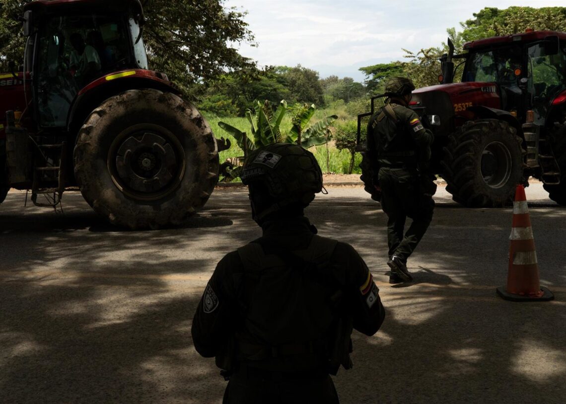 Archivo - Imagen de archivo de un puesto de control del Ejército colombianoEuropa Press/Contacto/Sebastian Marmolejo