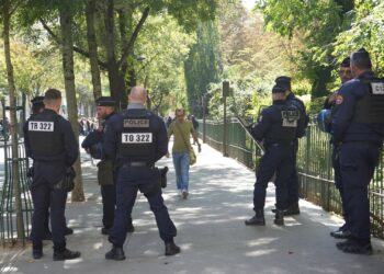 Archivo - Imagen de la Policía francesa en París Ana López / Europa Press - Archivo