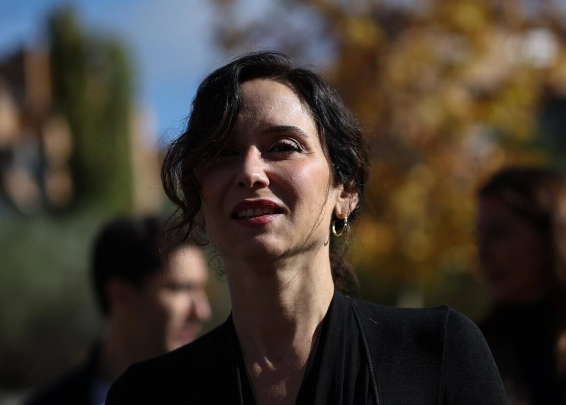 La presidenta de la Comunidad de Madrid, Isabel Díaz Ayuso, participa en la I convención ideológica de NNGG de Madrid, en Las Rozas, a 15 de noviembre de 2025, en Las Rozas, Madrid (España). Nuevas Generaciones del PP de Madrid celebran su primera convencAlejandro Martínez Vélez - Europa Press