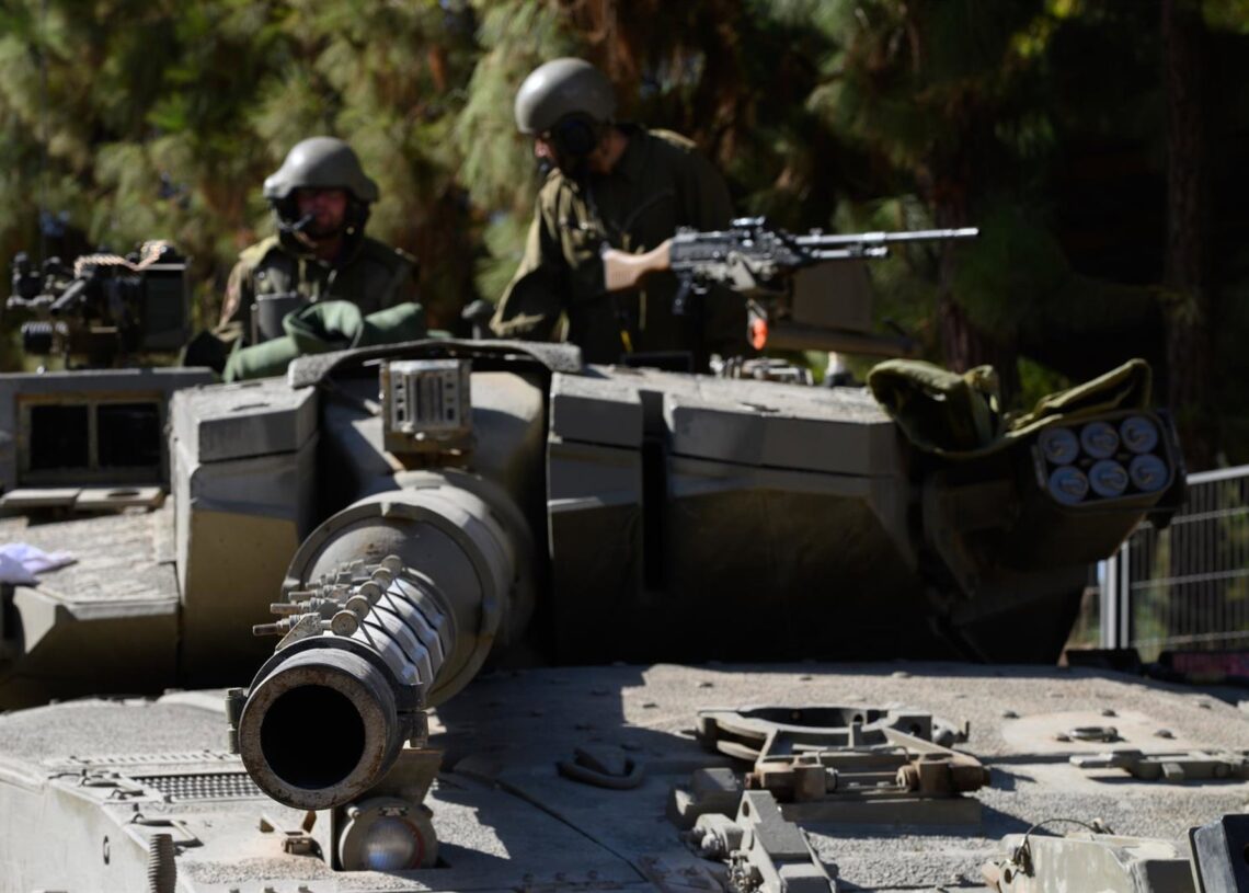 Archivo - Un carro de combate israelí Merkava en el sur de Líbano (archivo)Europa Press/Contacto/Ayal Margolin/JINI - Archivo