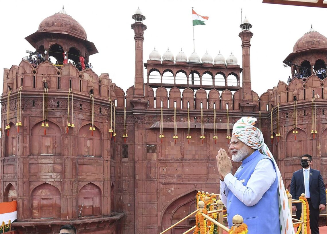 Archivo - El primer ministro de India, Narendra Modi, se dirige a la población desde el Fuerte Rojo de Delhi Press Information Bureau/Pib Pho / DPA - Archivo