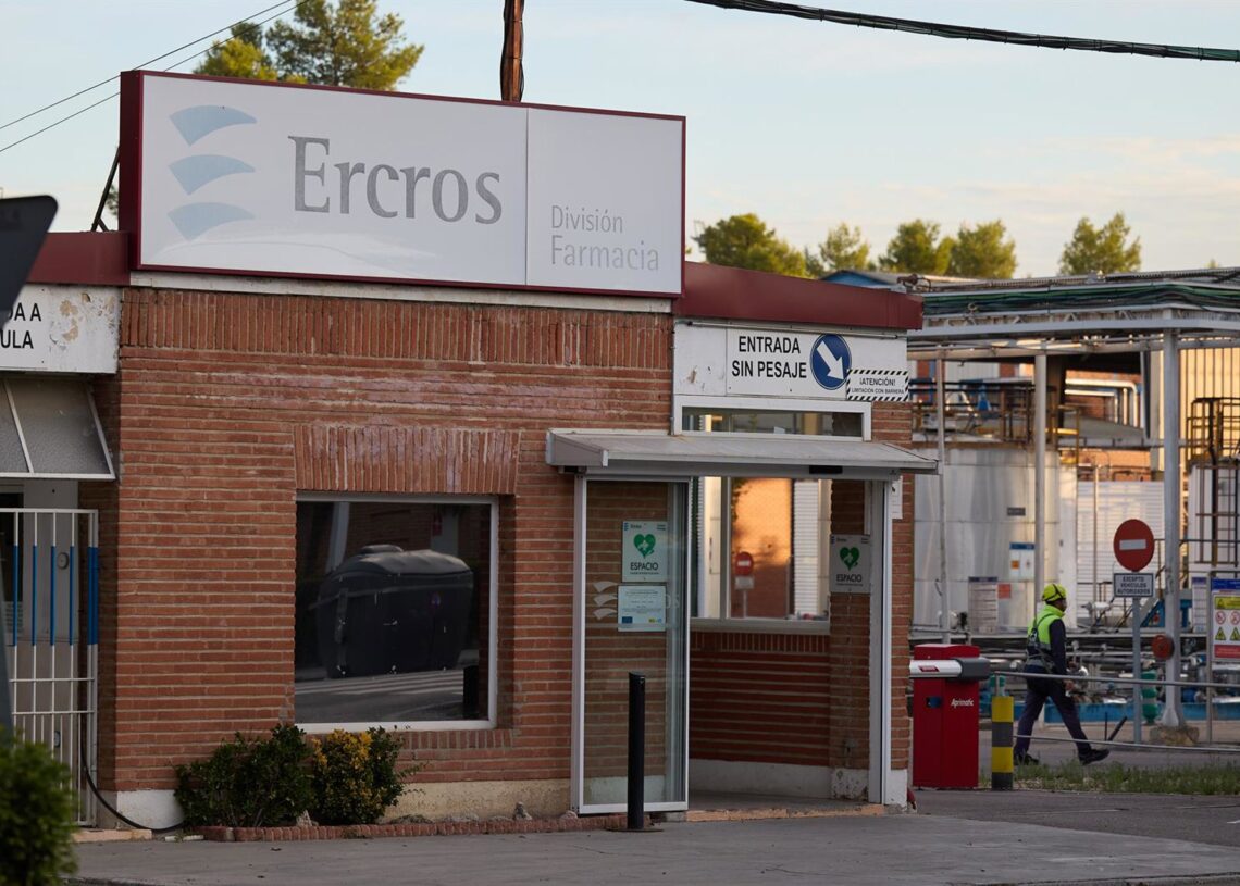 Archivo - Fachada de la sede de Ercros, en Aranjuez, Madrid (España). El Consejo de Ministros ha autorizado "sin condiciones" la oferta pública de adquisición de acciones (OPA) voluntaria del grupo italiano Esseco sobre Ercros.Jesús Hellín - Europa Press - Archivo