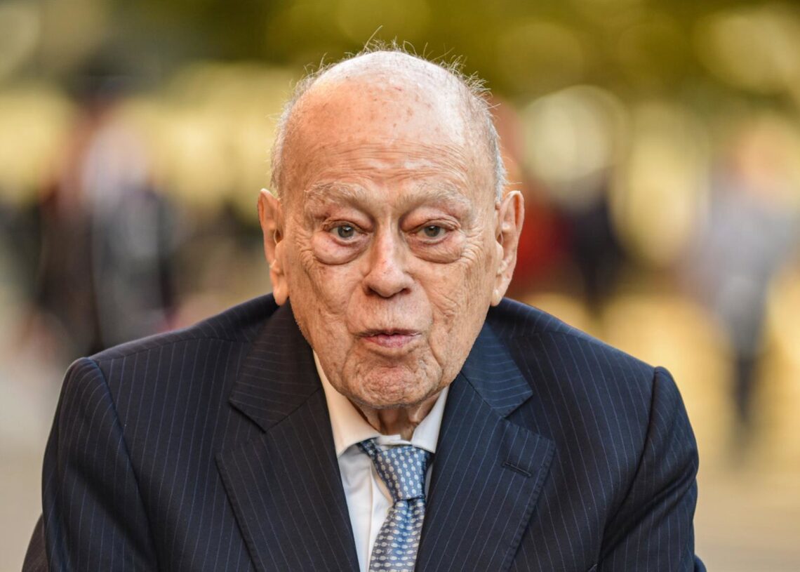 Archivo - El expresidente de la Generalitat, Jordi Pujol, a su llegada a la izada de la senyera, a 10 de septiembre de 2025, en Barcelona, Catalunya (España). Alberto Paredes - Europa Press - Archivo