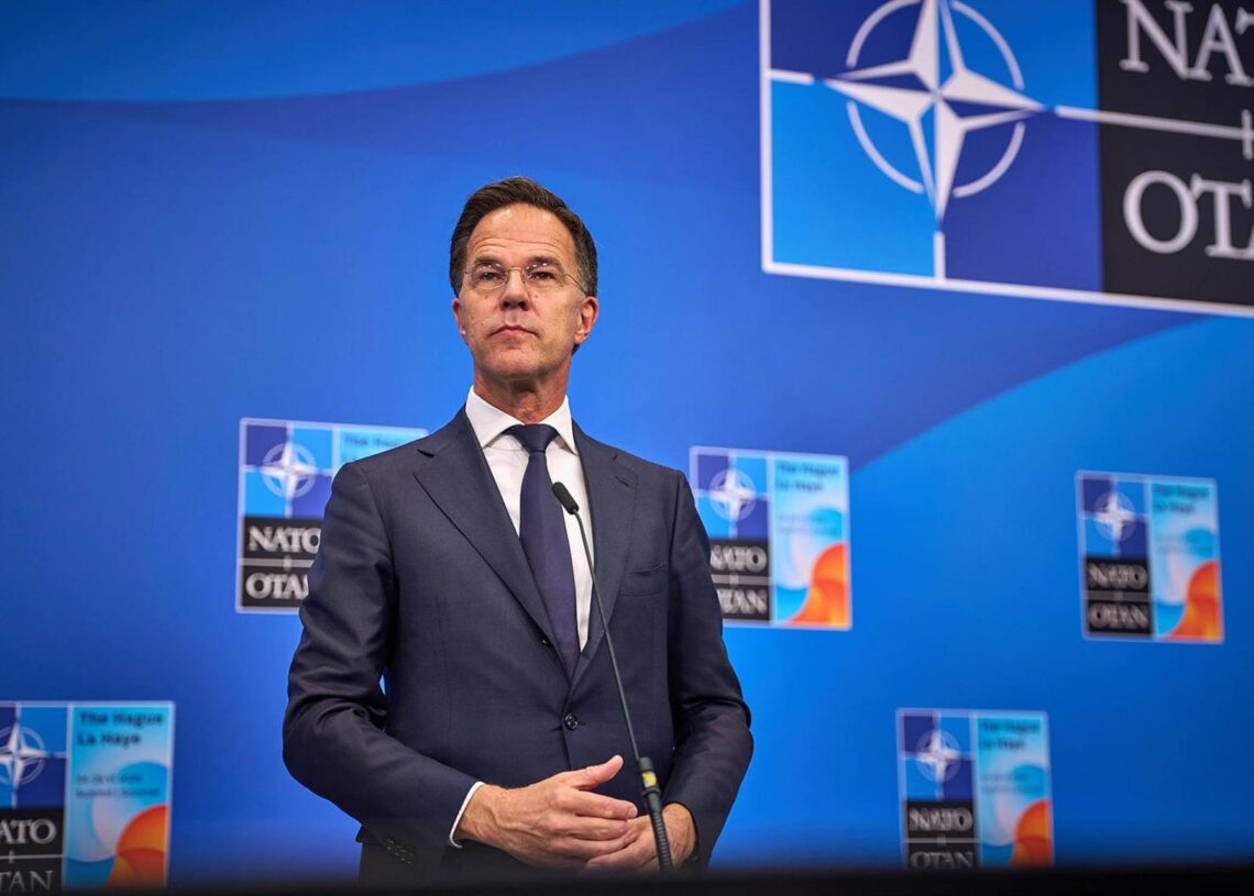 Archivo - El secretario general de la OTAN, Mark Rutte, al comienzo de la cumbre de líderes aliados en La Haya.NATO - Archivo