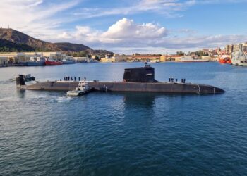 El submarino S-82 'Narciso Monturiol' en aguas de CartagenaNAVANTIA
