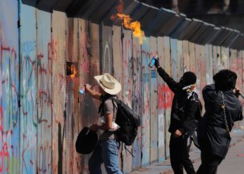 Manifestantes en la plaza del Zócalo de MéxicoEuropa Press/Contacto/Carlos Santiago