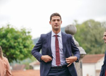 Archivo - El portavoz de la formación nacionalista en el Parlamento Vasco, Joseba Díez AntxustegiIñaki Berasaluce - Europa Press - Archivo