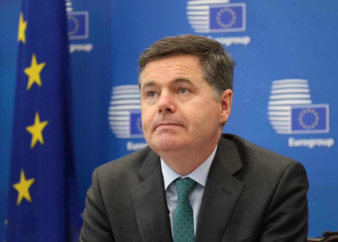 Archivo - HANDOUT - 03 May 2022, Ireland, Dublin: Irish Minister for Finance and President of Eurogroup Paschal Donohoe attends a press conference. Photo: Nick Bradshaw/European Council/dpa - ATTENTION: editorial use only and only if the credit mentioned Nick Bradshaw/European Council/d / DPA - Archivo