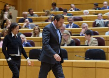 Archivo - El ministro de Transportes y Movilidad Sostenible, Óscar Puente, a su llegada a una sesión de Control en el Senado, a 7 de mayo de 2024, en Madrid (España). Jesús Hellín - Europa Press - Archivo