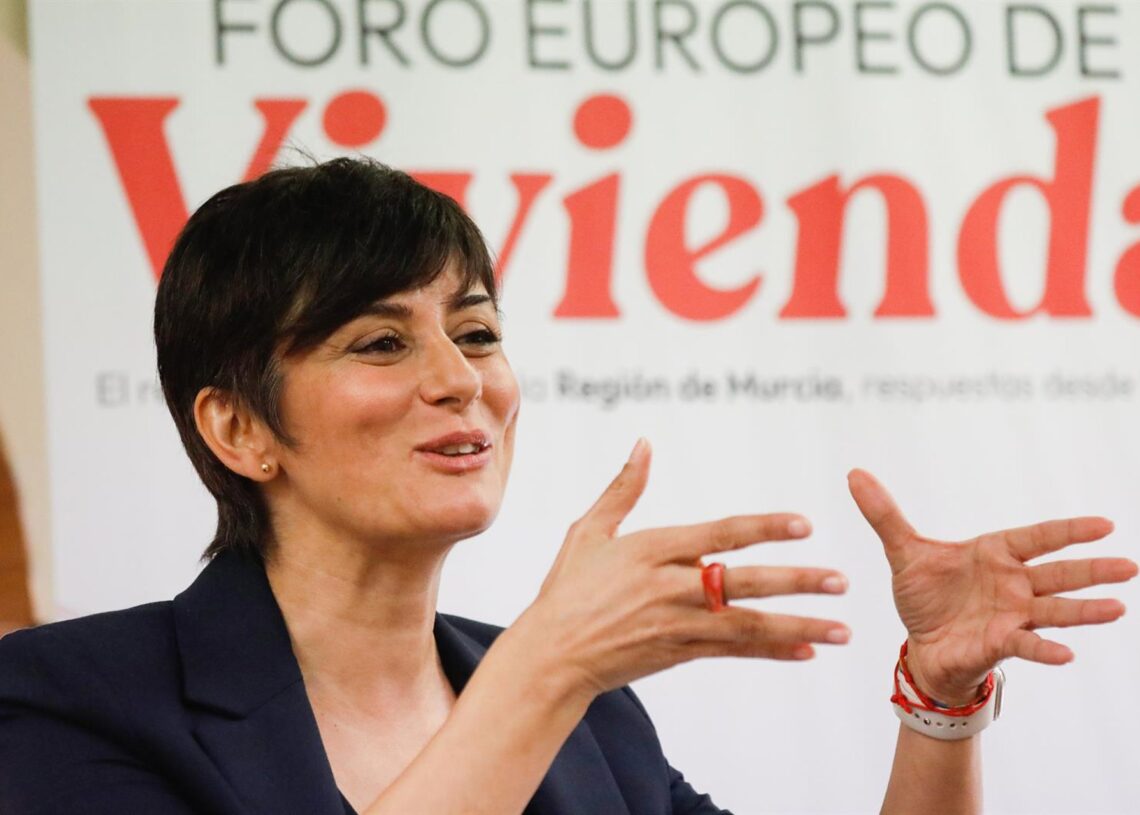 La ministra de Vivienda y Agenda Urbana, Isabel Rodríguez.Edu Botella - Europa Press