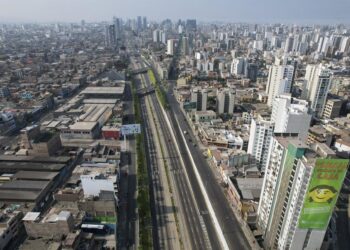 Archivo - Vista aérea de LimaRenato Pajuelo/Agentur Andina/dp / DPA - Archivo