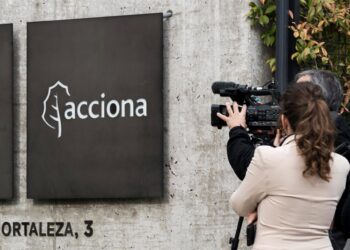 Logotipo de Acciona en la sede de MadridDiego Radamés - Europa Press