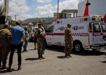 Archivo - Imagen de archivo de una ambulancia en Sidón (Líbano)Europa Press/Contacto/Marwan Naamani - Archivo