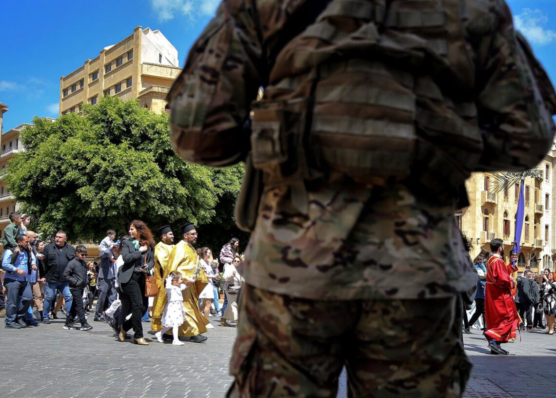 Archivo - Un efectivo del Ejército libanés en la capital del país, BeirutEuropa Press/Contacto/Marwan Naamani - Archivo