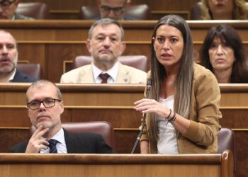 La portavoz de Junts en el Congreso, Miriam Nogueras, interviene durante una sesión de control al Gobierno, en el Congreso de los Diputados, a 19 de noviembre de 2025, en Madrid (España). El Gobierno se enfrenta a una nueva sesión de control en la cámara Eduardo Parra - Europa Press