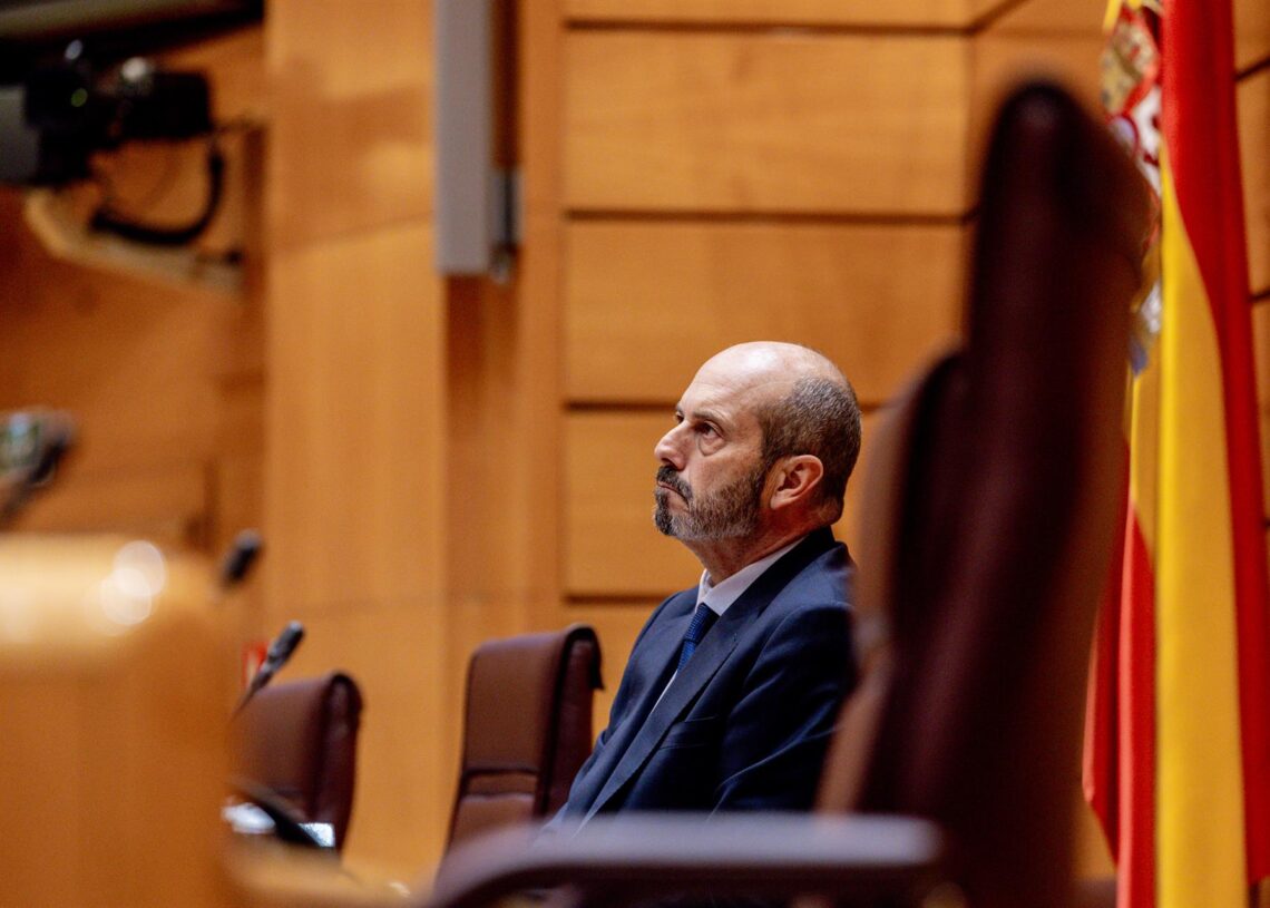 El presidente del Senado, Pedro Rollán, durante una sesión de control al Gobierno, en el Senado, a 18 de noviembre de 2025, en Madrid (España).Ricardo Rubio - Europa Press