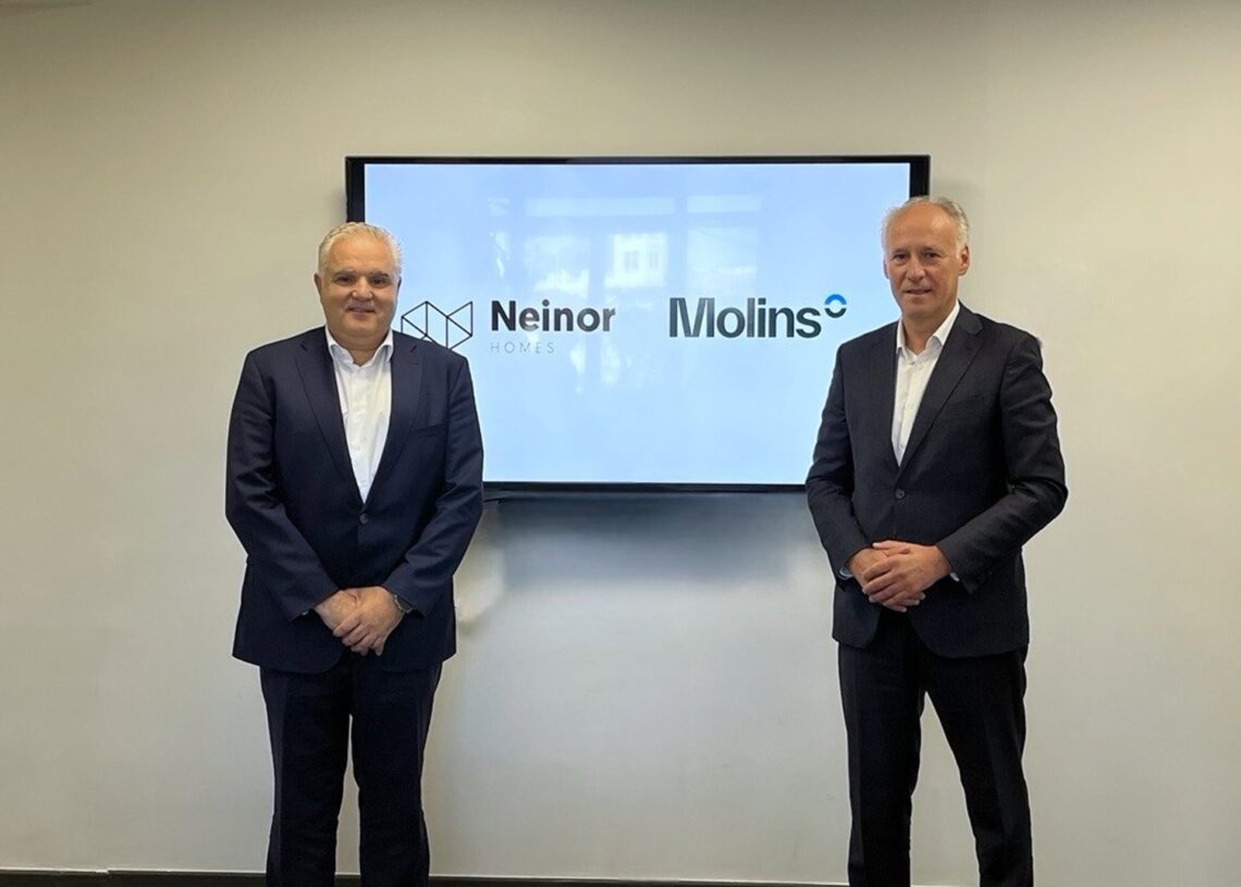 El director del negocio de Concrete & Aggregate de Molins en España, Ramon Torrescasana, y el director general de operaciones de Neinor Homes, Fernando Hernanz.MOLINS