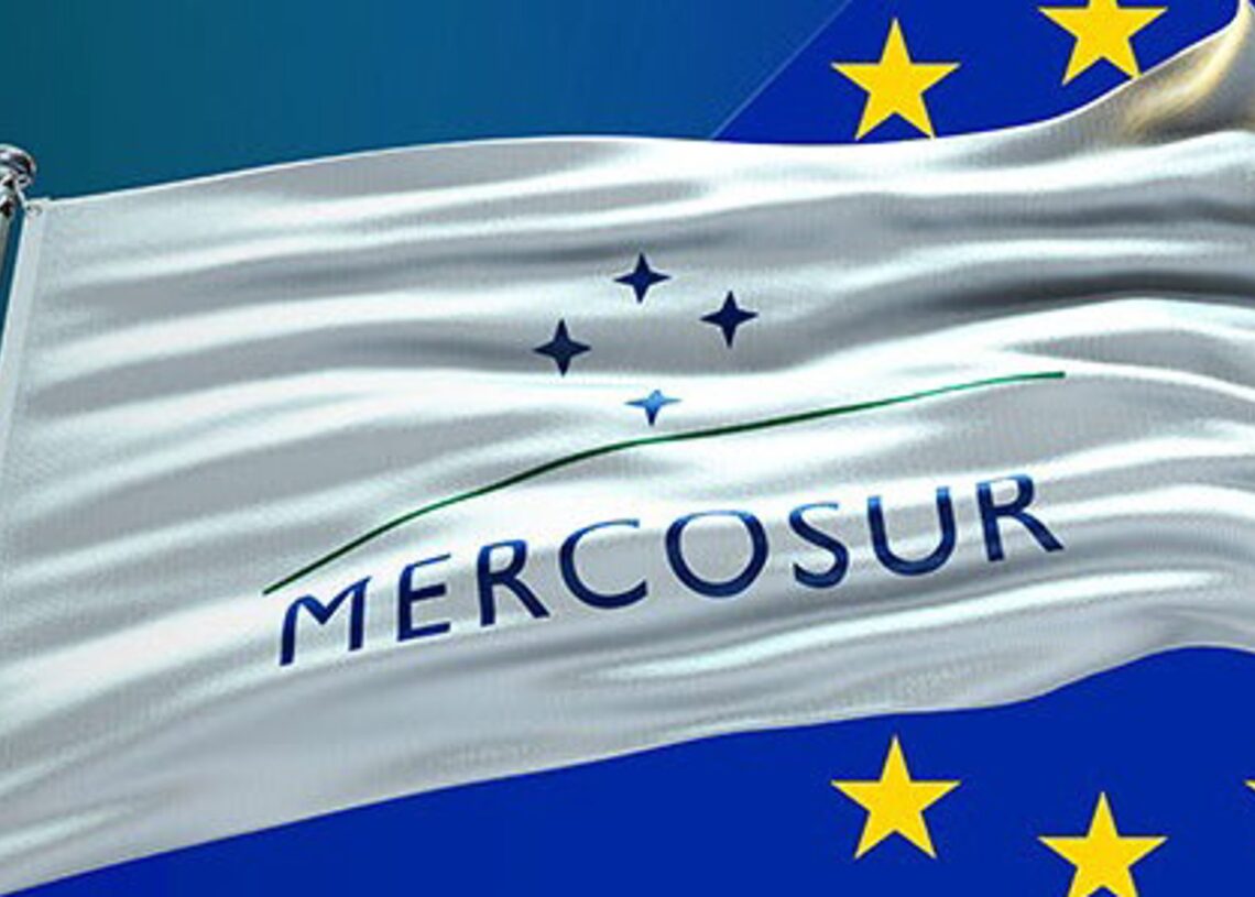 Archivo - Bandera de Mercosur.UNIÓN DE UNIONES - Archivo