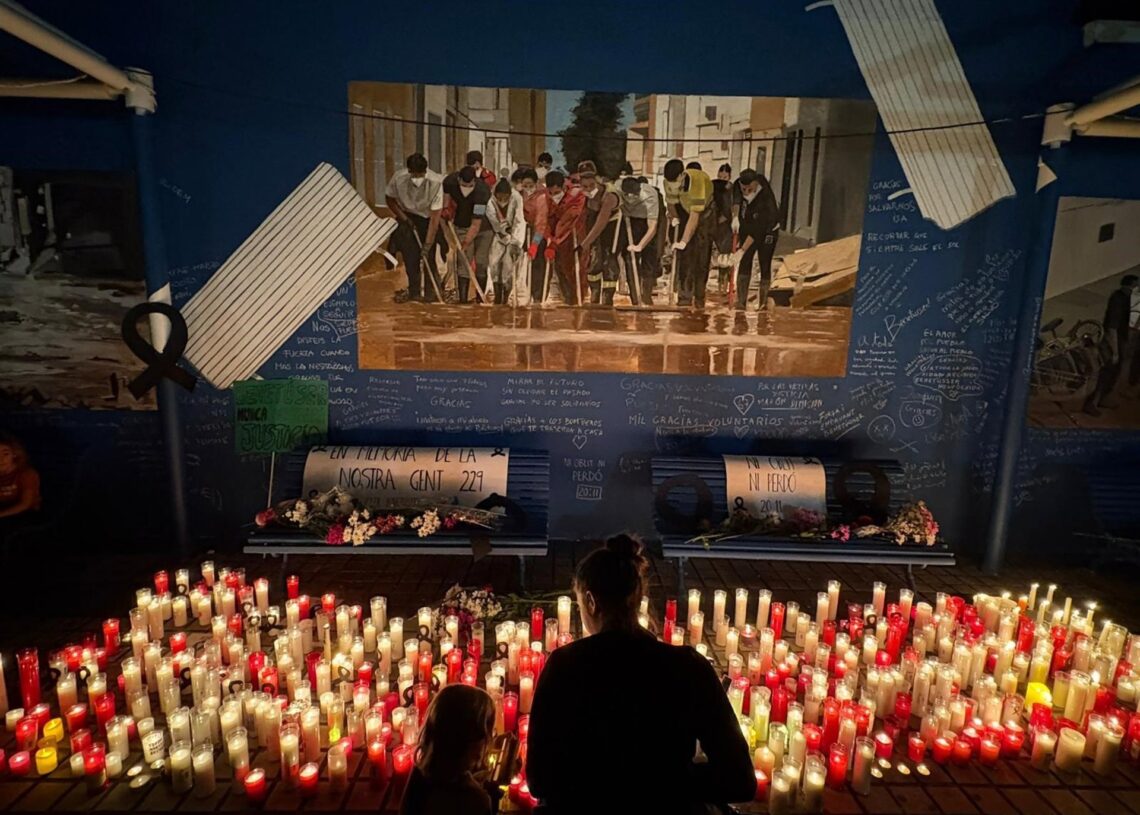 Homenaje en Benetússer (Valencia) a las víctimas de la dana, en el primer aniversario de las inundaciones.EUROPA PRESS