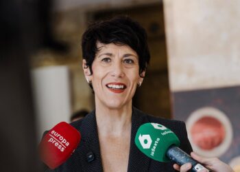 La ministra de Inclusión, Seguridad Social y Migraciones, Elma Saiz.Carlos Luján - Europa Press