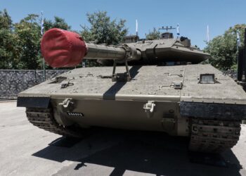 Archivo - 26 June 2019, ---, Jerusalem: A Merkava Mark 4 battle tank is seen displayed during 'Our IDF' exhibition. Photo: Nir Alon/ZUMA Wire/dpaNir Alon/ZUMA Wire/dpa - Archivo