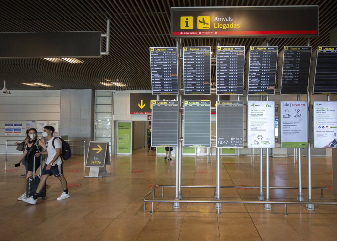 Archivo - Aeropuerto Adolfo-Suárez Madrid Barajas, a 9 de julio de 2021, en Madrid, (España).  Alberto Ortega - Europa Press - Archivo