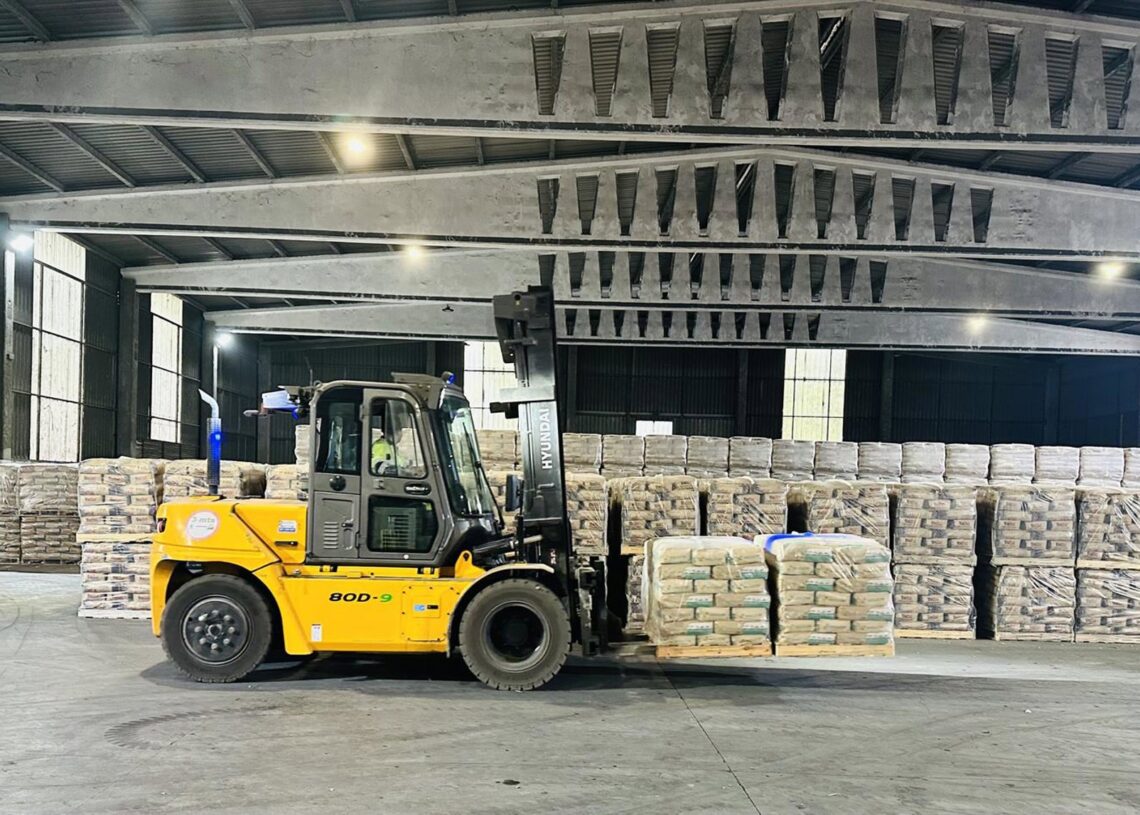 Fábrica de cementoOFICEMEN