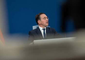 Archivo - El ministro de Asuntos Exteriores, Unión Europea y Cooperación, José Manuel Albares, durante una rueda de prensa en la sede de la Comisión Europea en Bruselas.Belga - Europa Press - Archivo