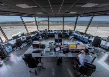 Archivo - Enaire convoca 149 nuevas plazas de control de tránsito aéreo.ENAIRE - Archivo