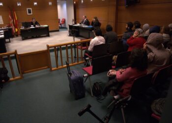 Visto para sentencia el juicio contra 21 antiabortistas que se concentraban frente a una clínica en Vitoria-GasteizIñaki Berasaluce/Pool