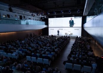 XXIV Conferencia Anual de Inversores de Bestinver en el Campus de Acciona, en Madrid (España).BESTINVER