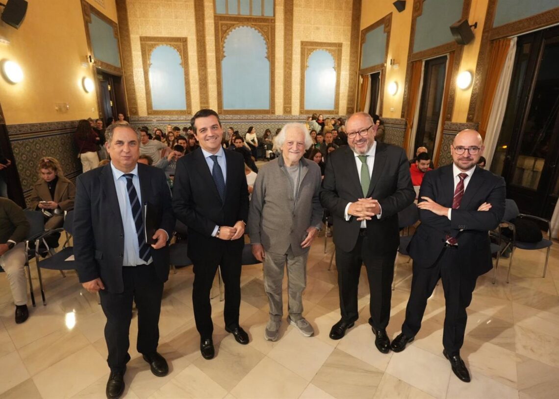 Histórico del andalucismo, Alejandro Rojas Marcos, que, durante su intervención,UNIVERSIDAD DE CÓRDOBA