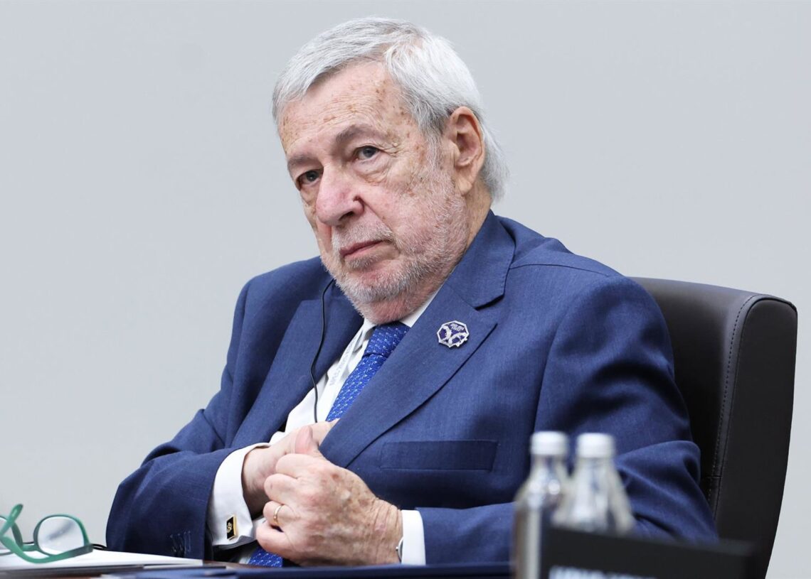 Imagen de archivo del ministro de Exteriores de Chile, Alberto van KlaverenEuropa Press/Contacto/Valery Sharifulin