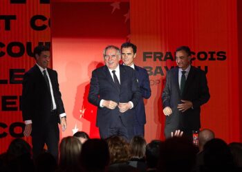 El presidente del PDE, François Bayrou, en la clausura del Congreso del PDE en Barakaldo (Bizkaia)PNV