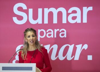 La vicepresidenta segunda y ministra de Trabajo y Economía Social, Yolanda Díaz, durante la conferencia política de Sumar, en el Colegio Oficial de Aparejadores y Arquitectos Técnicos de Madrid, a 22 de noviembre de 2025, en Madrid (España). Jesús Hellín - Europa Press