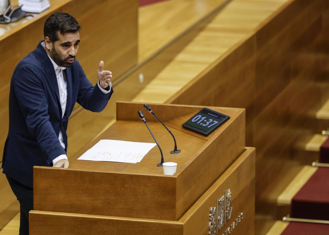 Archivo - El portavoz del PSOE en Les Corts, José Muñoz, en imagen de archivoRober Solsona - Europa Press - Archivo