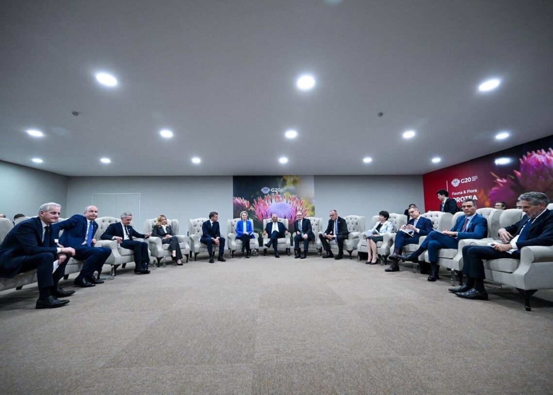 Líderes internacionales reunidos en Johannesburgo (Sudáfrica)CONSEJO EUROPEO / X