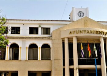 Archivo - Fachada del Ayuntamiento de Rincón de la Victoria.AYTO DE RINCÓN DE LA VICTORIA - Archivo