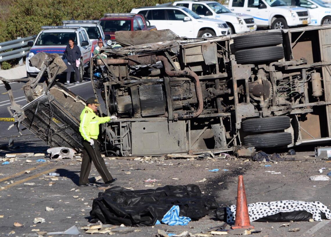 Archivo - Accidente de autobús en Quito, Ecuador (archivo)Europa Press/Contacto/Xinhua - Archivo