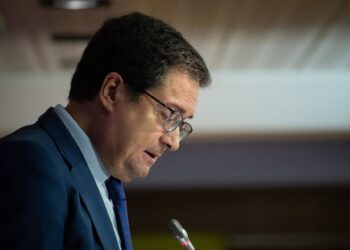 Archivo - El ministro para la Transformación Digital y de la Función Pública, Óscar López.Fernando Sánchez - Europa Press - Archivo