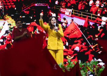 Archivo - La candidata presidencial de LIBRE, Rixi Moncada.PARTIDO LIBRE - Archivo