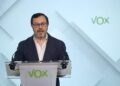 Archivo - El portavoz de Vox, José Antonio Fúster, durante una rueda de prensa. Archivo.Jesús Hellín - Europa Press - Archivo