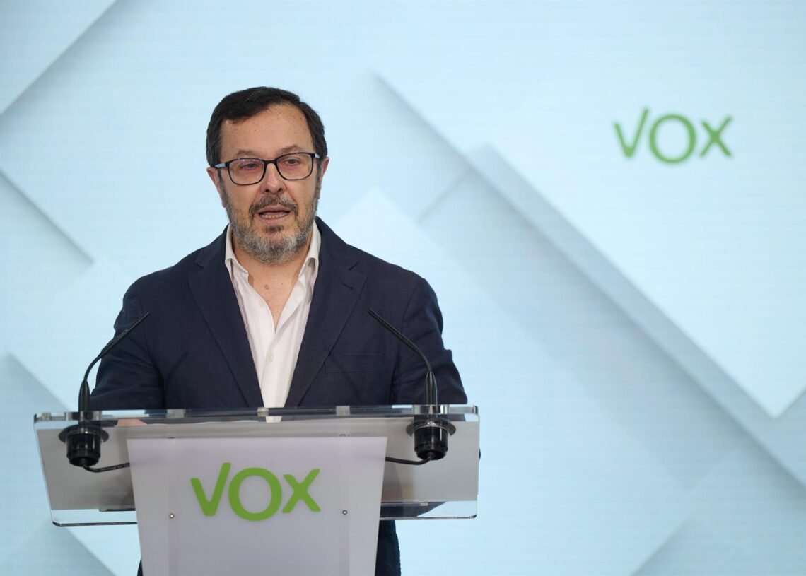 Archivo - El portavoz de Vox, José Antonio Fúster. Archivo. Jesús Hellín - Europa Press - Archivo