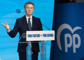 El presidente del Partido Popular, Alberto Núñez Feijóo, durante un acto con motivo del Día Internacional de la Eliminación de la Violencia contra la Mujer, en la sede del PP, a 14 de noviembre de 2025, en Madrid (España). El Día Internacional de la ElimiEduardo Parra - Europa Press
