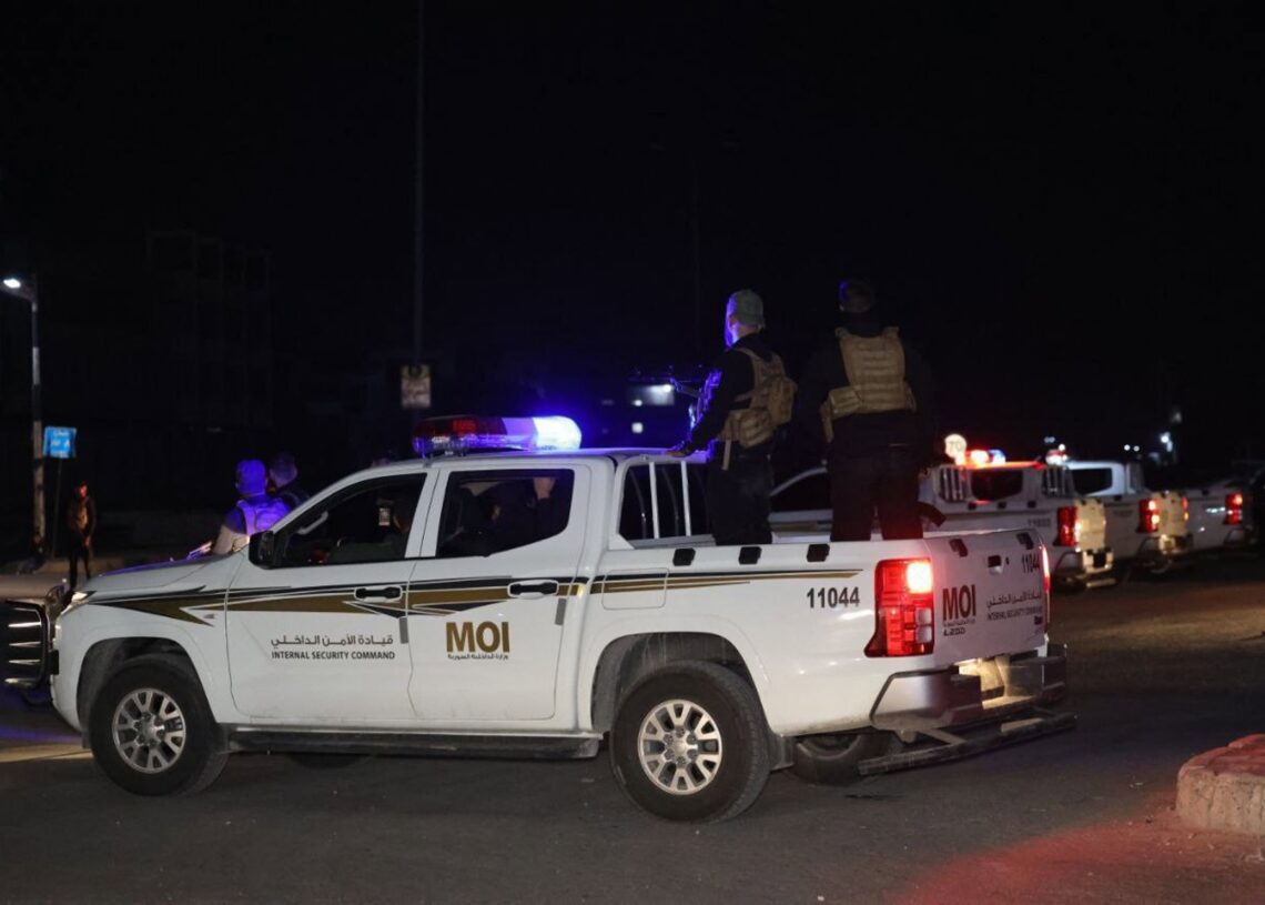 Despliegue de policías en la ciudad siria de HomsMINISTERIO DEL INTERIOR SIRIO